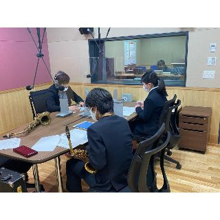 ウルスラ 熊谷駿